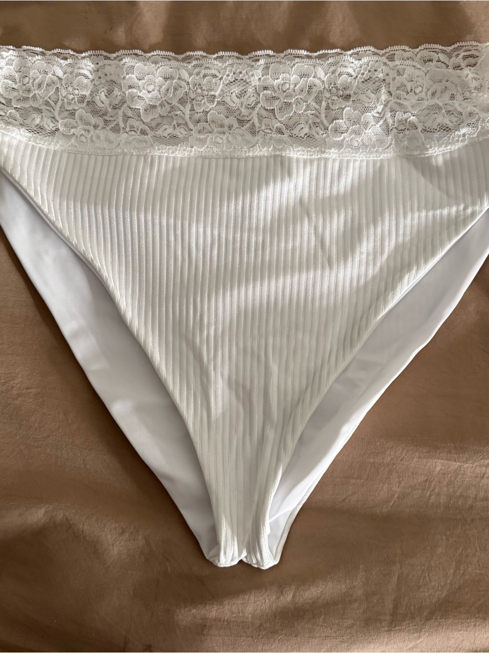 Beach Riot White Ribbed Lace Bralette & Bikini Set - Picture 3 of 5